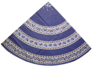 French coated tablecloth (Castellane. camaieu blue)